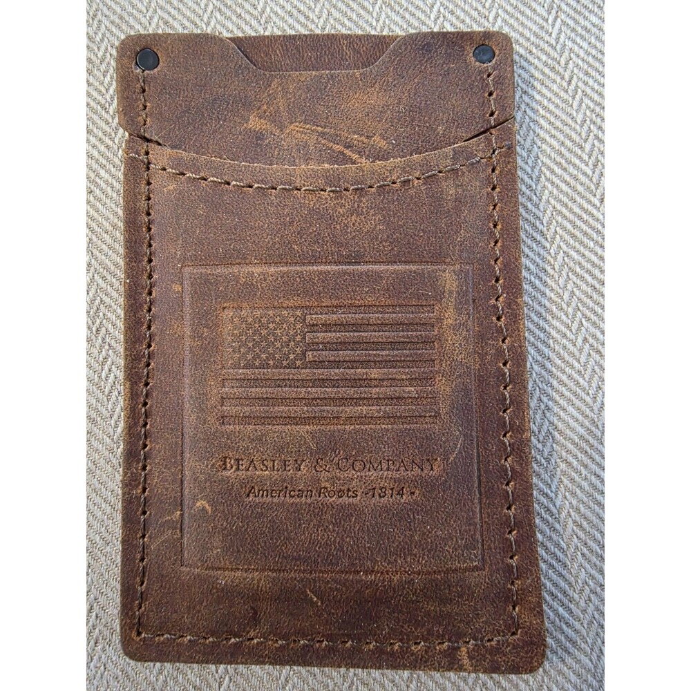Beasley & Company Wallet Brown Leather Vertical Card Key Holder American Flag
